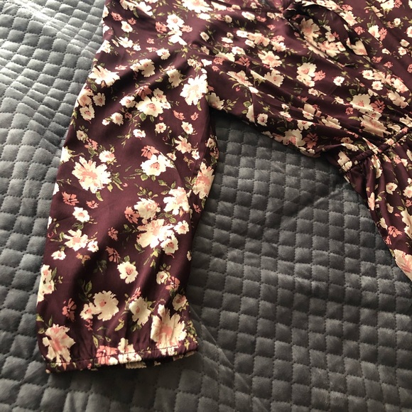 Floral romper - Picture 3 of 5